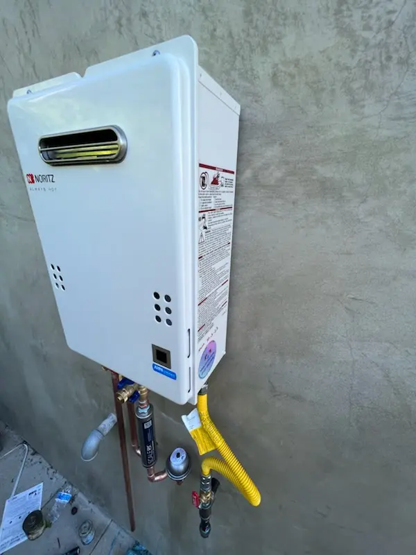Tankless water heater installation for Evanston homes